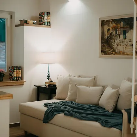 Lenko By Estia Apartment