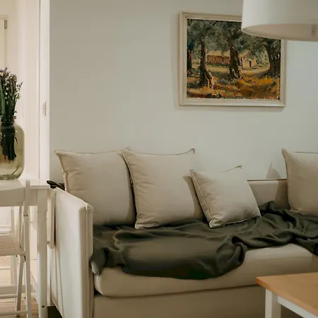 Lenko By Estia Apartment